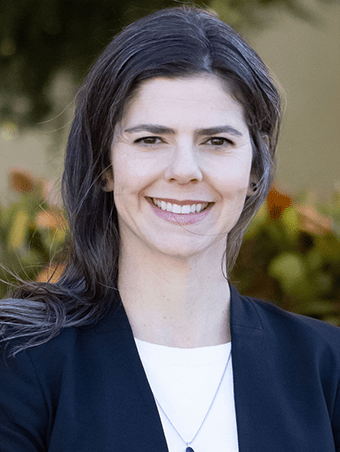 Lacey Fonseca Bio Image